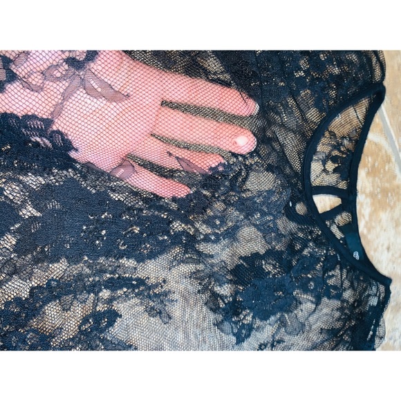 Free people lace top : FREE WHEN BUNDLED - Picture 4 of 5